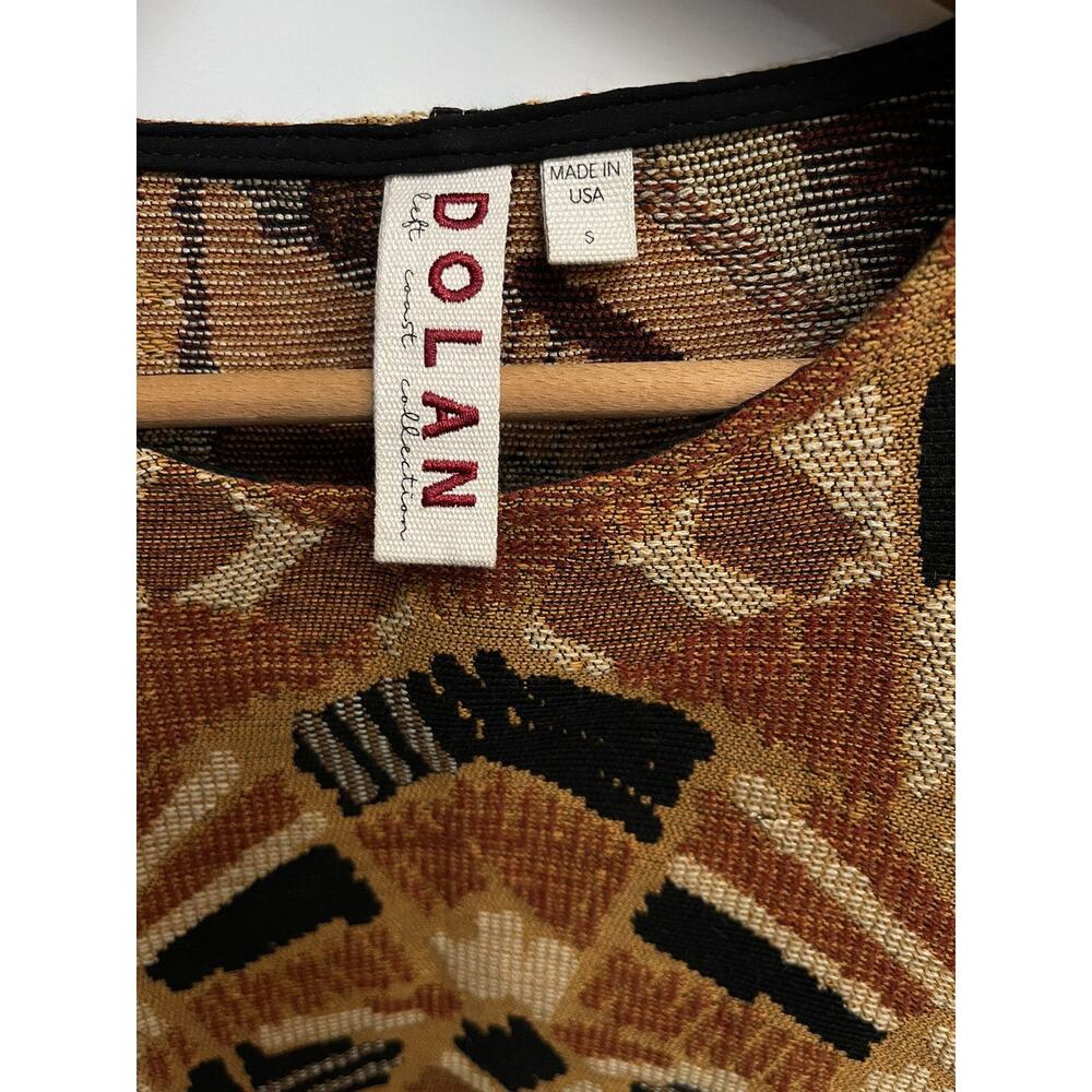 dolan Woven Patterned Top in Black and Brown